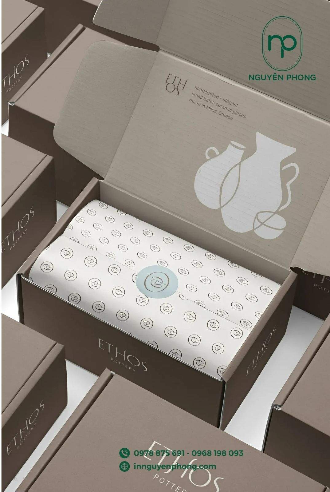 Mẫu hộp carton cài đựng gốm sứ